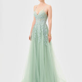 JACLYN LACE APPLIQUE GOWN B81D30L