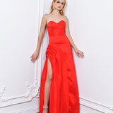 ISABEAU SWEETHEART NECKLINE GOWN B64D18L