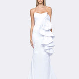 MAGNOLIA STRAPLESS ROSETTE GOWN SAMPLE B64D24L