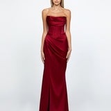 GESS OFF SHOULDER FISHTAIL GOWN B67D30L