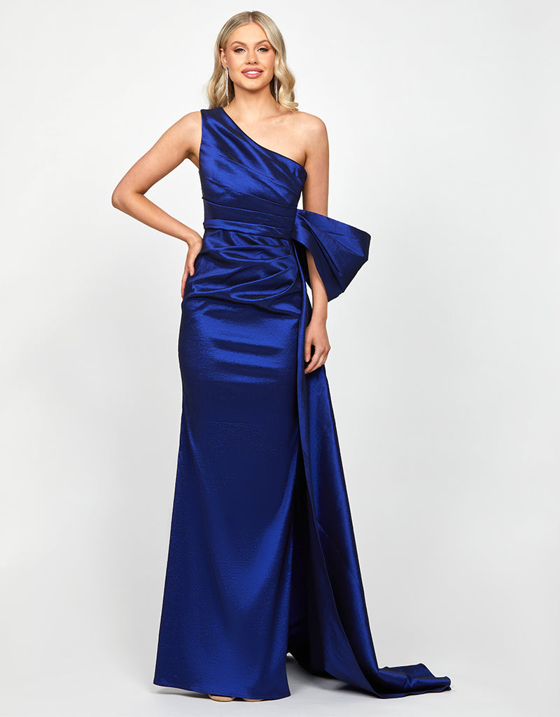 CHLO ASYMMETRIC GOWN WITH TRAIN B73D35L