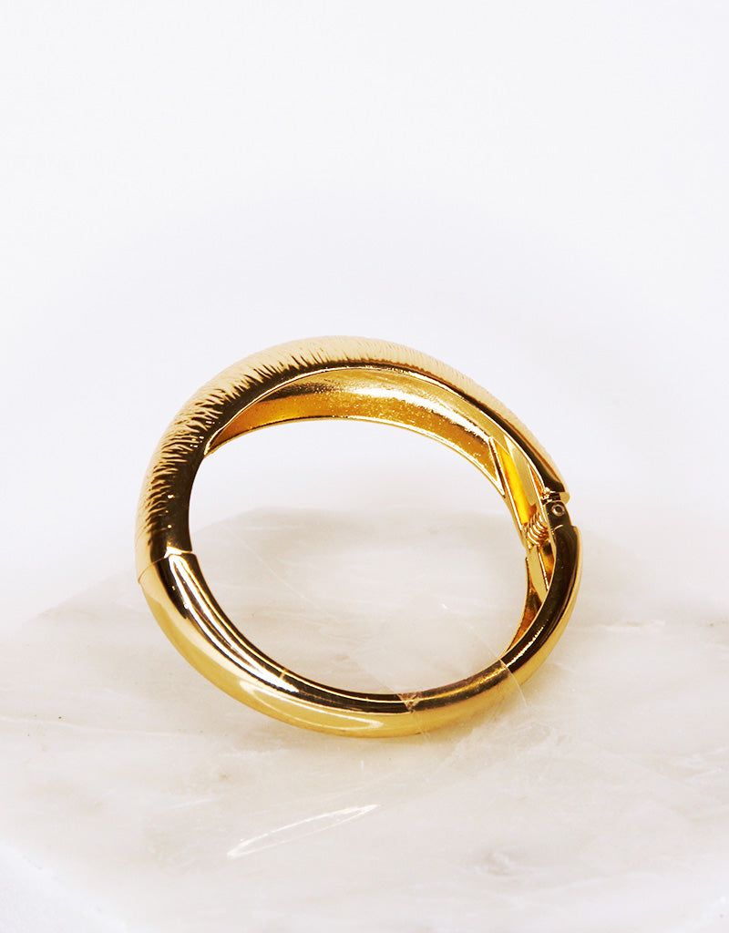 BLACKOUT BANGLE BRACELET GOLD