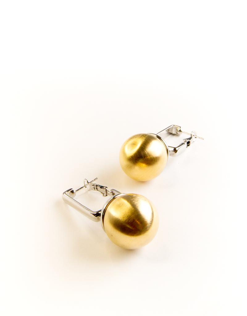 ISABELLA BALL AND CHAIN DROP EARRINGS