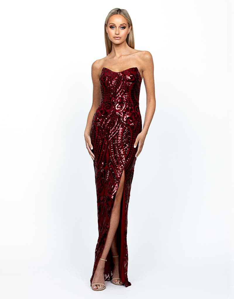 IN THE SKY STRAPLESS SCOOP NECK GOWN B55D34L